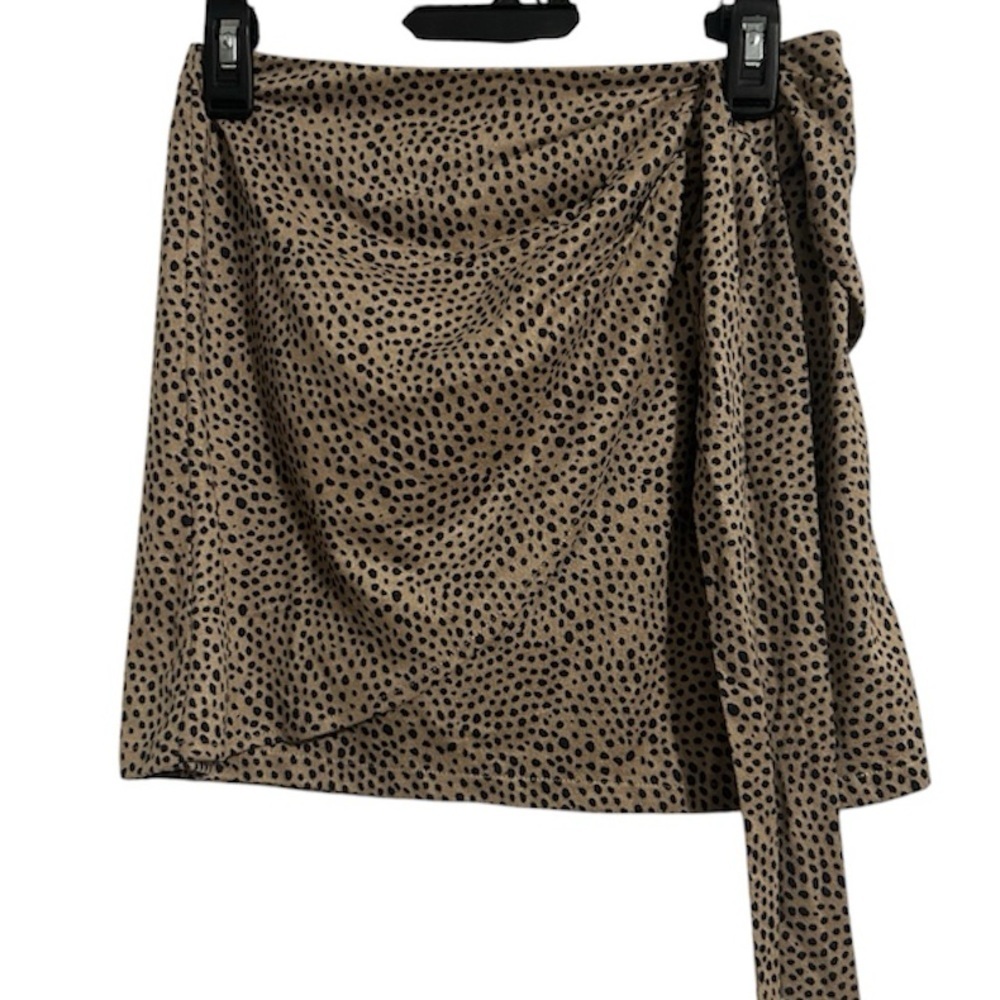 NWT Mi Ami Francescas Animal Leopard Cheetah Print Mini Skirt Zippered Side Knot